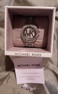 COPY - Michael kors logo watch